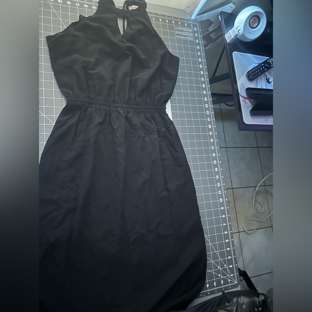Banana Republic Chic Black Strapless Dress - Picture 1 of 9